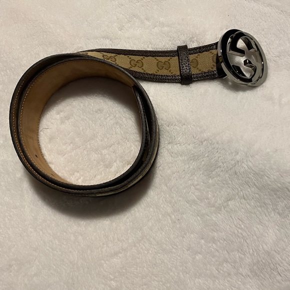 Gucci belt